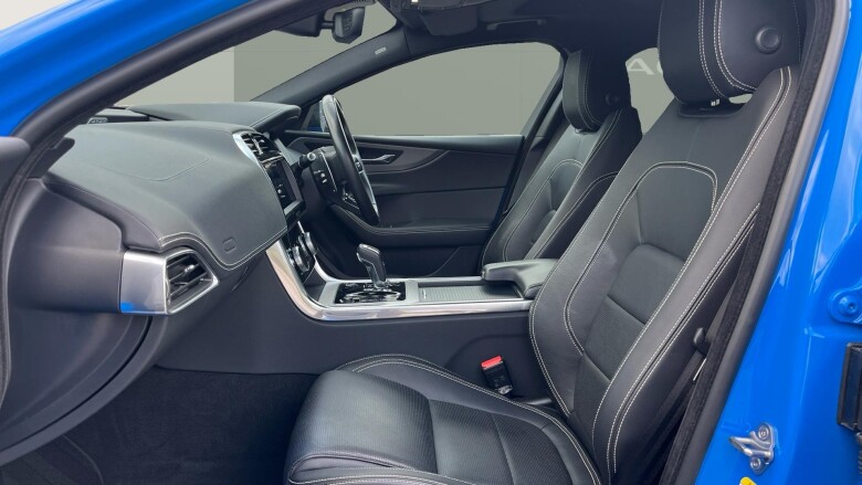 Jaguar XE 2.0 Reims Edition 4dr Auto Petrol Saloon